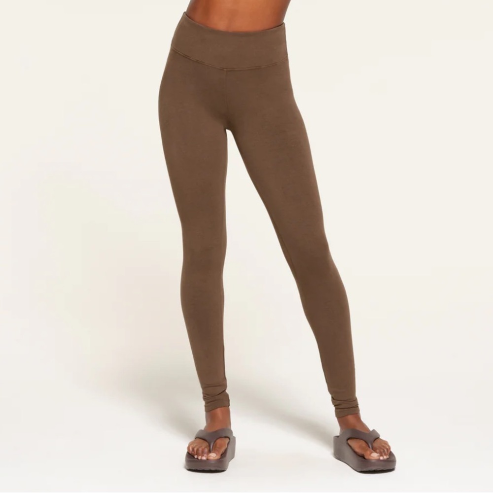 SKIMS Outdoor High Waisted Leggings
